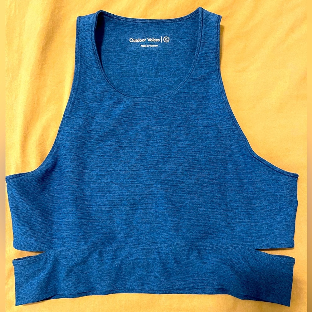 Outdoor Voices XL sports bra